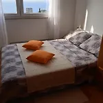 Adria - Apartman *